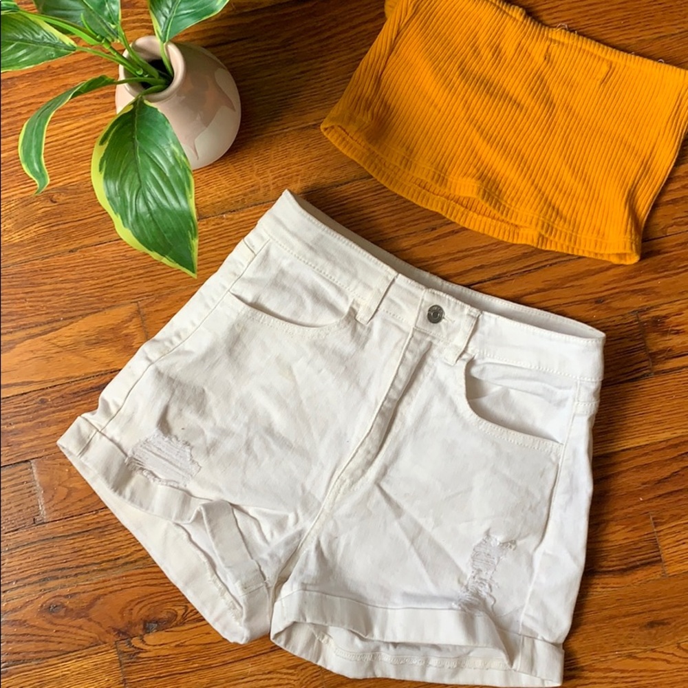 High waisted shorts.